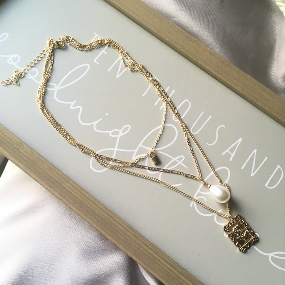 Layered Rose Portrait Pearl Drop Gold Necklace - Picture 2 of 10